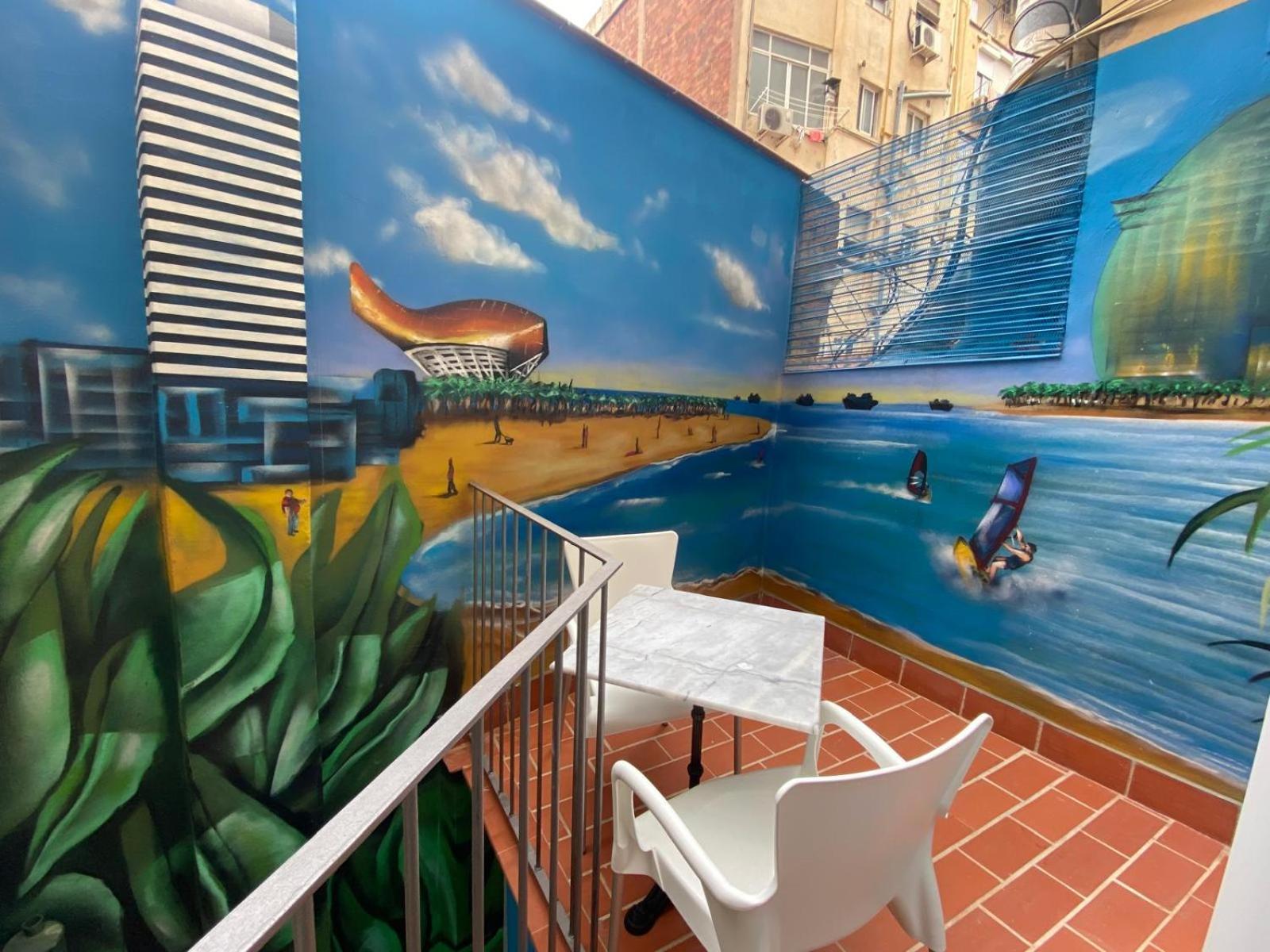 Happy People Sagrada Familia Apartments Barcelona Exterior photo