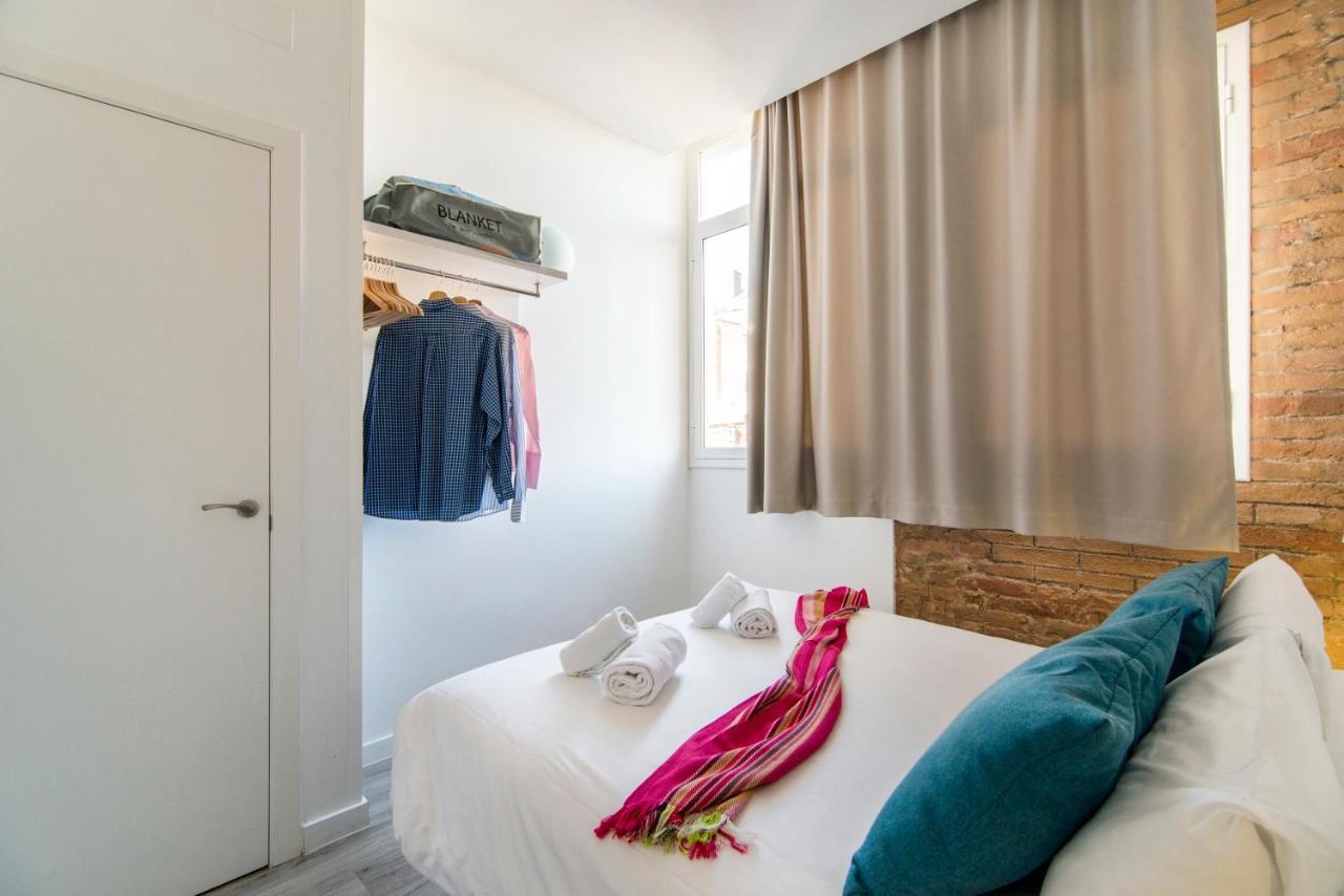 Happy People Sagrada Familia Apartments Barcelona Room photo